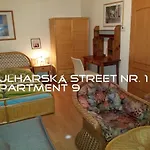 Bulharská 1 Apartamento Karlovy Vary